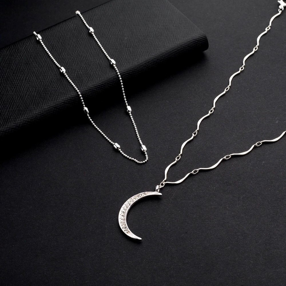 🏆ᕼOᔕT ᑭIᑕK🏆Trendy Moon Layered Choker - Picture 2 of 3